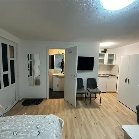 Dosen Apartment *